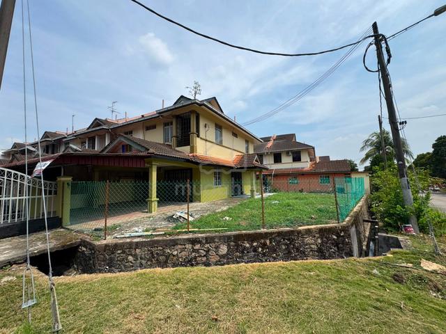 CORNER LOT TAMAN BUKIT DAHLIA - PRIME LOCATION - BIG SIZe 1