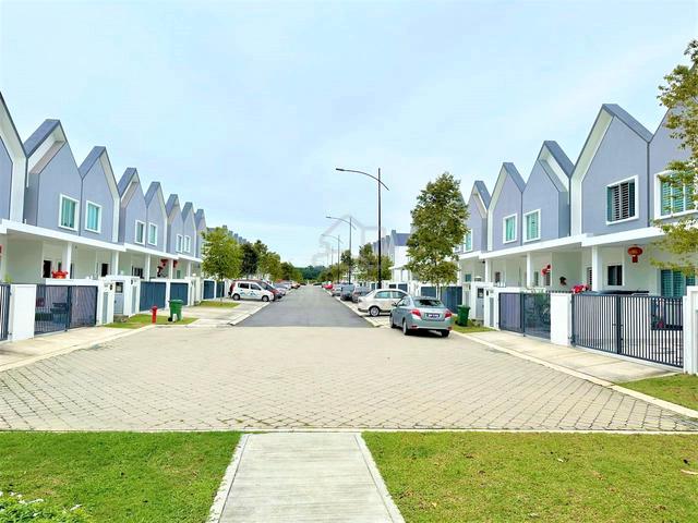 100%Loan Cashback 2Sty 22x70 Rumah Teres EbonyLane Eco Forest Semenyih 1