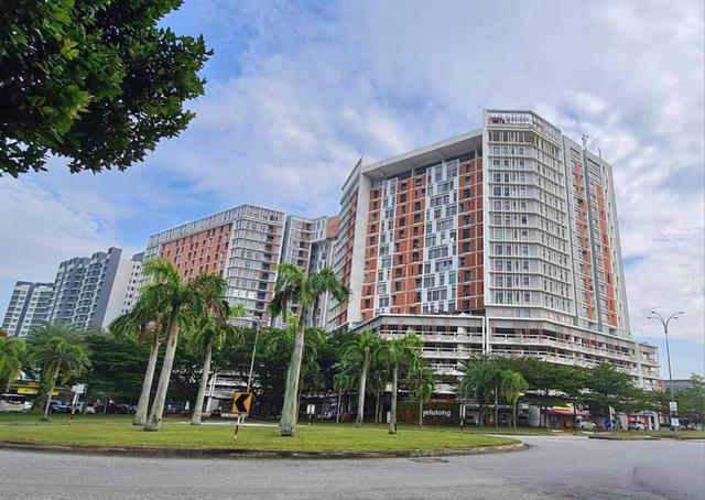 Suria Jelutong 1