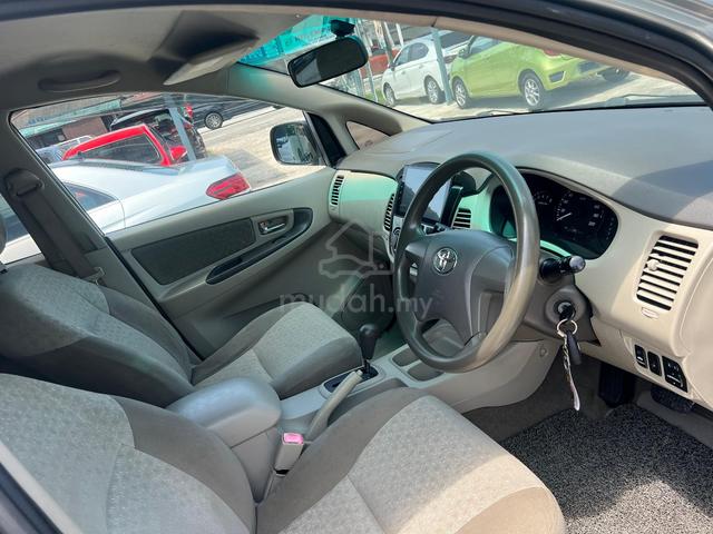 2013 Toyota INNOVA 2.0 E (A) - 5