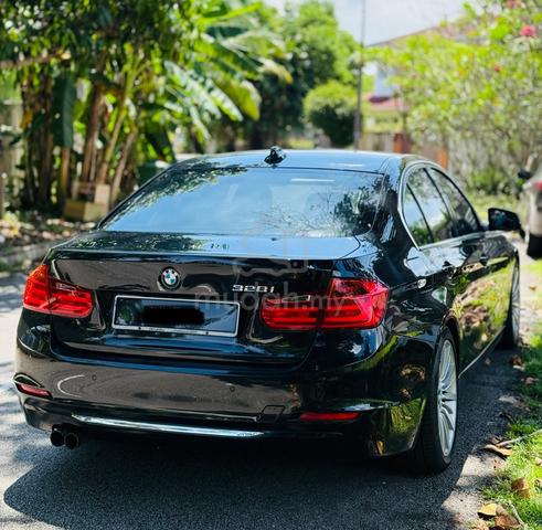 2012 Bmw 328i LUXURY (CKD) 2.0 (A) - 2