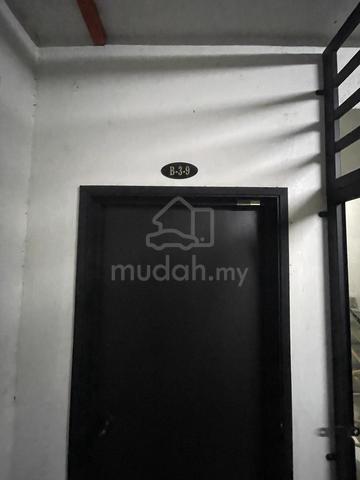 Taman Bukit Inai Apartment (Nilai) 1