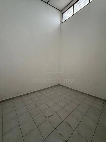 For Rent - Gunung Rapat Single Storey House 5