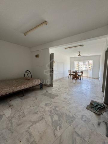 Hilir Kota 1 Apartment 1