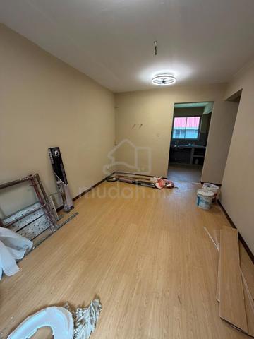 Flat Taman Plentong Utama 1