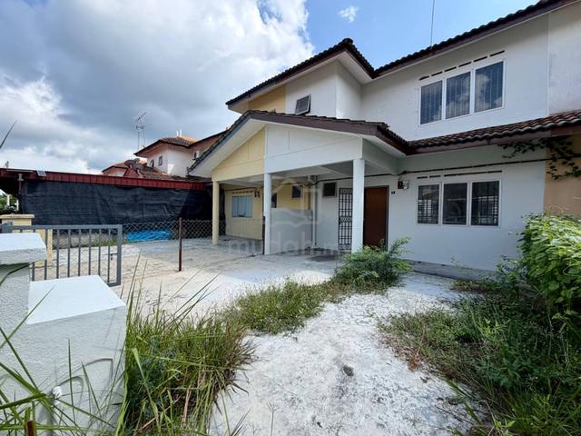 Freehold Double Storey Taman Banting Baru - Clean & Refurbished Unit 1