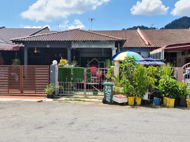Freehold Single Storey Link House 1