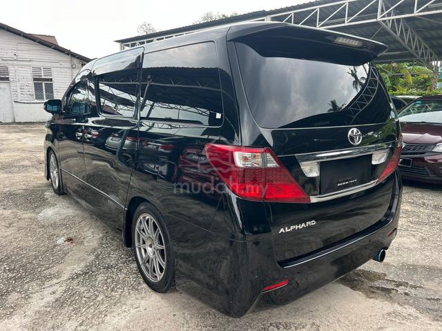 2011 Toyota ALPHARD 2.4 240G FACELIFT (A) - 4