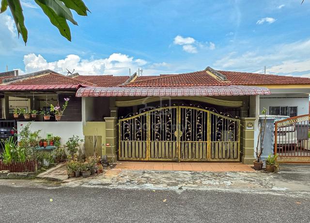 Cheap Renovated 1-Storey Taman Mantau Indah 2, Seremban 1