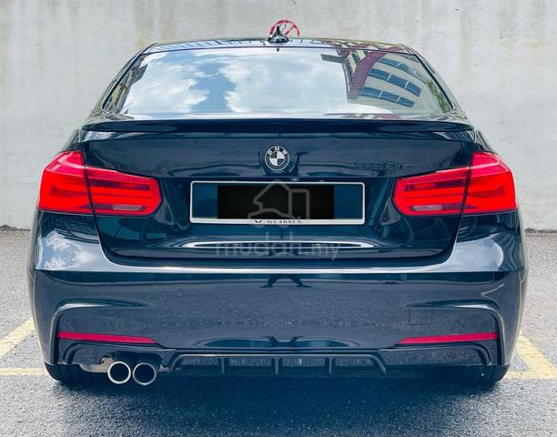 FSRECORD ACC FREE BMW330e M-SPORT B48 2.0 SUNROOF - 2