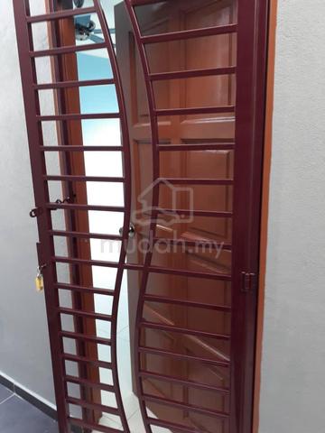 Sewa Bilik Studio Pdg  Jawa / Seky 17 1