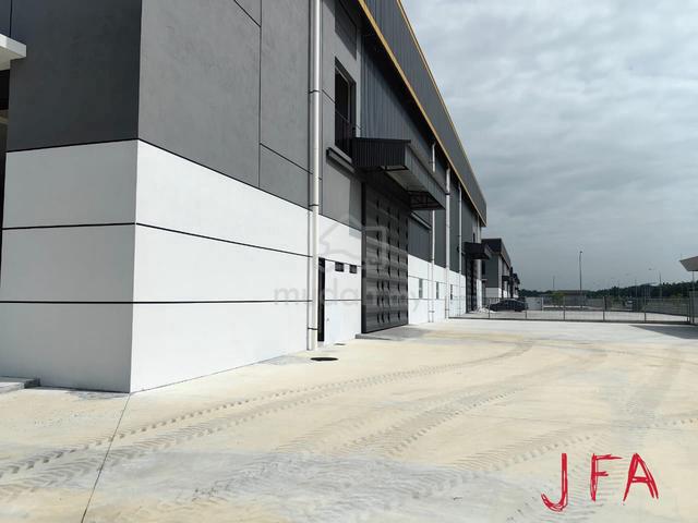 ETP KIIP JENJAROM Kuala Langat Brand New Corner Factory For Rent 1