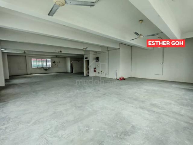 Corner shoplot 1st floor for rent,tasek mutiara,simpang ampat 1