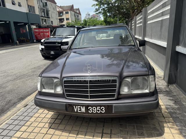 1995 Mercedes Benz 220E 2.2 W124 (A) - 1