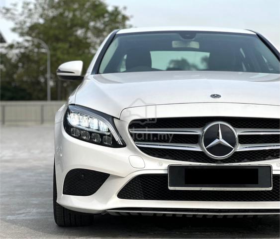 2018 Mercedes Benz C200 1.5 AVANTGARDE (A) W205 - 2