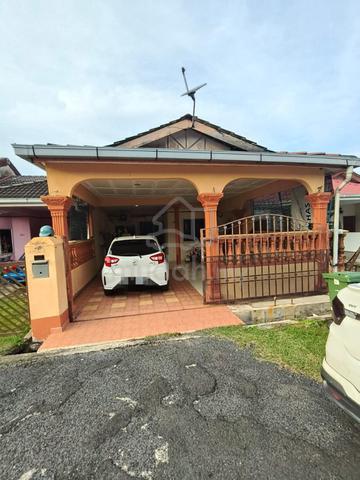 Rumah Teres 1 Tingkat Taman Desa Bidara, Muadzam Shah 1