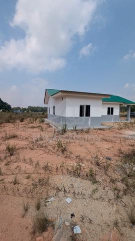 SEELONG SENAI Lot Bangunan Tanah Kurnia Below Market 1