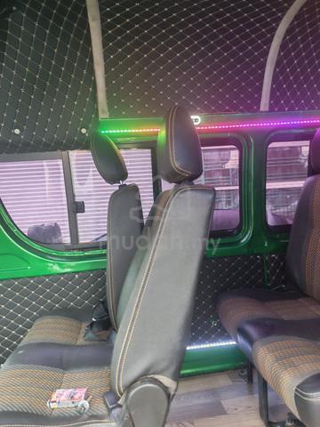 2007 Toyota HIACE 2.5 KDH202R-EDMDY (M) - 2