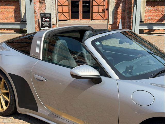 2022 Porsche 911 3.0 TARGA 4 - 4