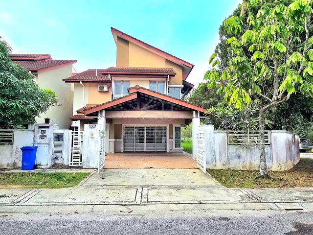 CORNER LOT Double Storey Jalan Elektron U16 Denai Alam 1