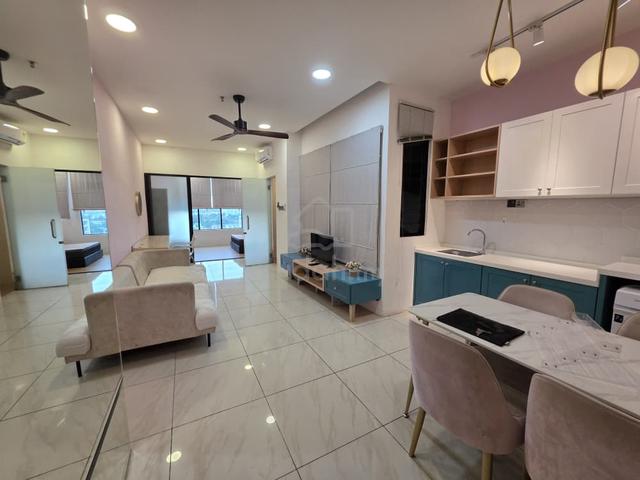 Manhattan Suites @ ITCC 1