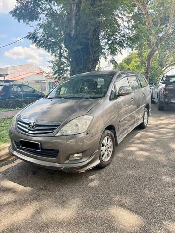 2010 Toyota INNOVA 2.0 G FACELIFT (A) - 2