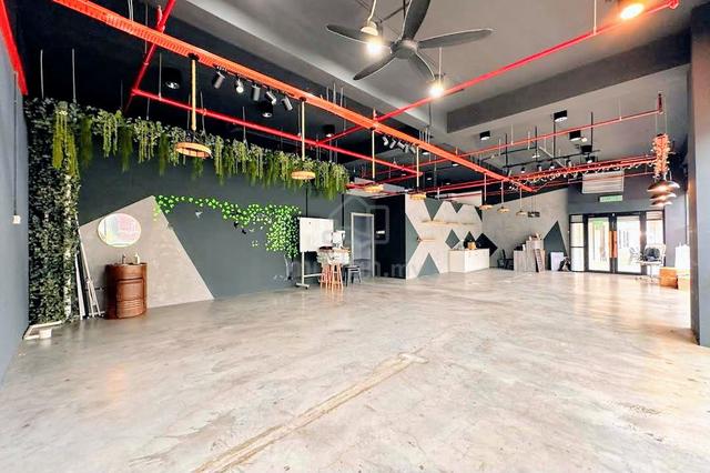 AVAILABLE SEPTEMBER Corner Retail Radia Commercial Bukit Jelutong 1