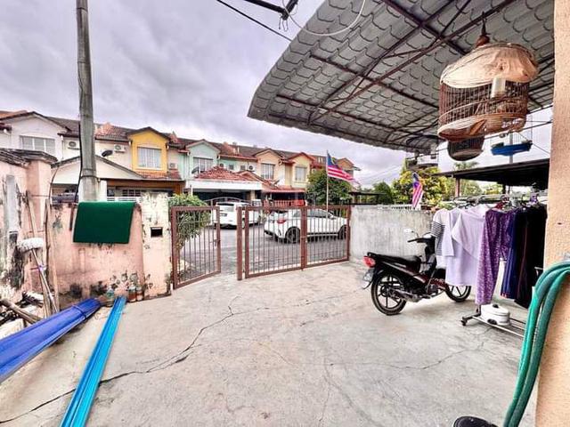 Double Storey Bandar Bukit Mahkota Bangi 1