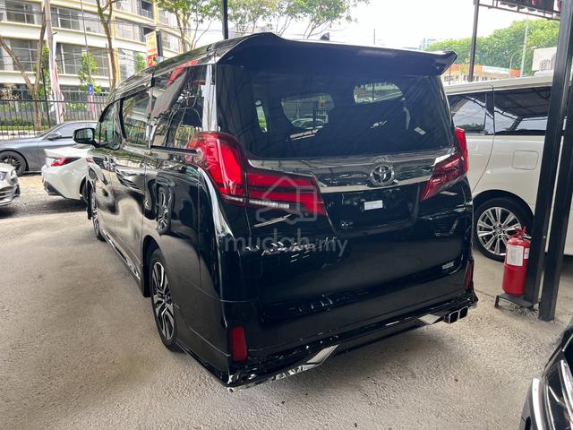 Year 2023 Alphard 2.5 SC MODELISTA SUNROOF 3LED FP - 2