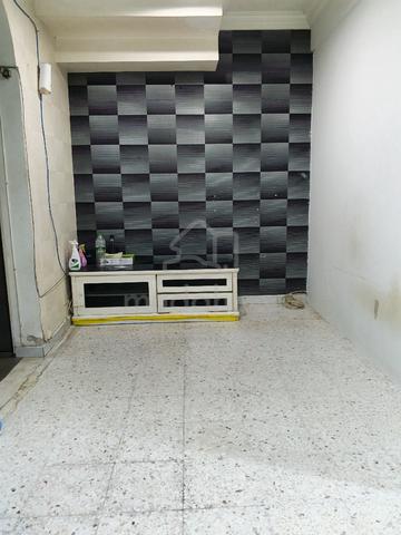 Room For Rent MEN ONLY  1