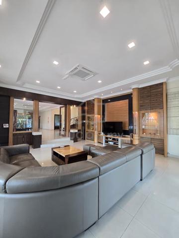 Private Bungalow For Sale 1