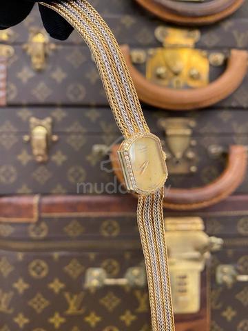 Carousel Image