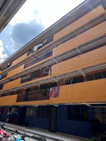 Rumah Pangsa Kulai 1