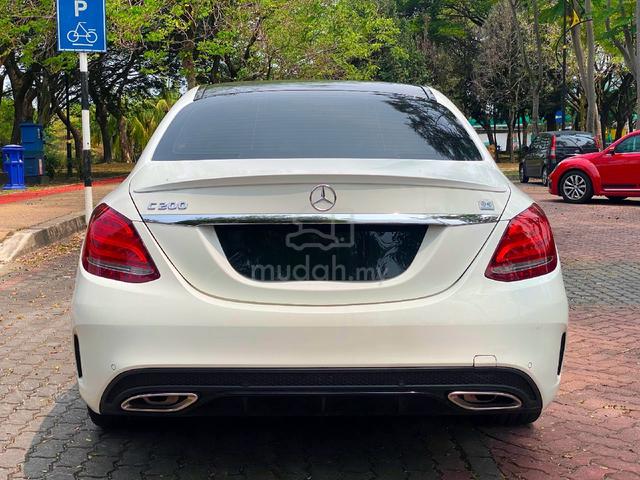 2017 Mercedes Benz C200 2.0 AMG #Mil 48K KM Only! - 4