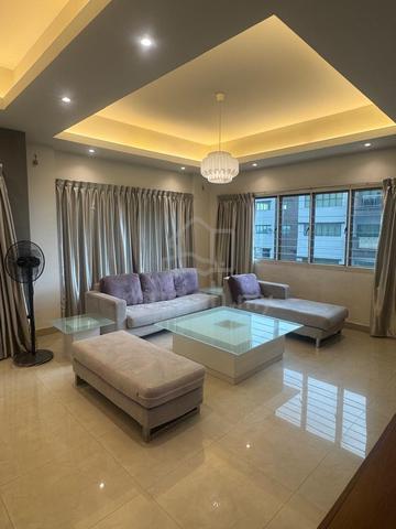 Danga View Apartment 1