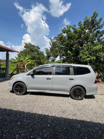 2012 Nissan LIVINA 1.6 X-GEAR (A) - 4