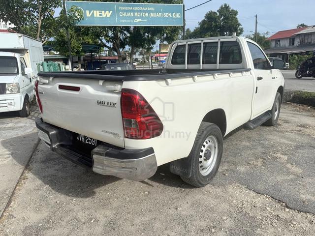 2022 Toyota HILUX 2.4 SINGLE CAB (M) - 3
