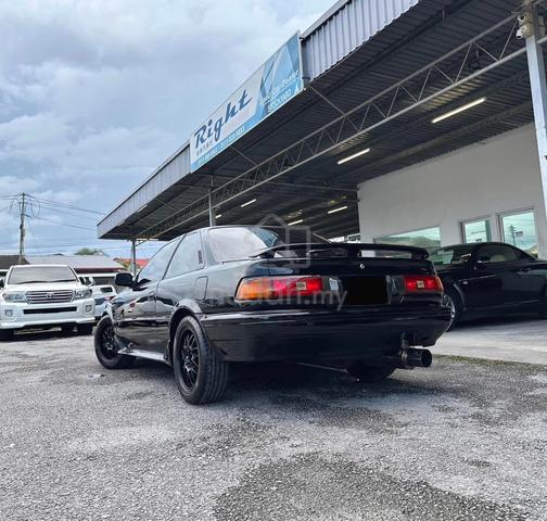 Toyota COROLLA 1.6 LEVIN (AE92) (M) - 3