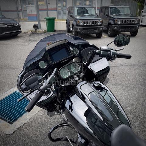 Harley Davidson RoadGlide 114 Unreg - photo 3 of 11