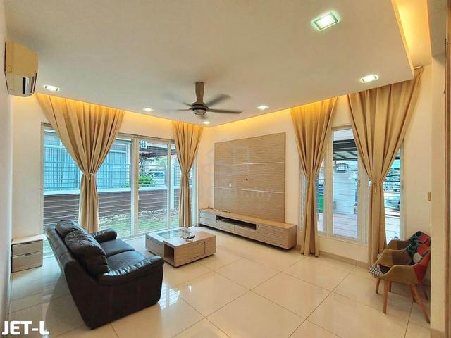 RENOVATED!! Setia Damai 14 Semi D Kitchen Extended For Rent !! 1