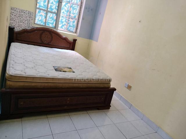 Fully Furnished Selangor Klang Room For Rent 1
