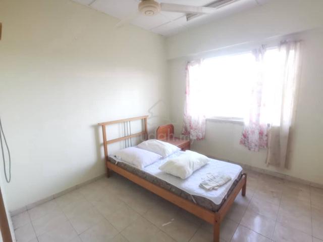 Seri Kuantan Apartment 4
