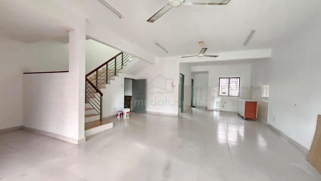 24x80 Double Storey Superlink Cahaya SPK U9 Shah Alam Near DASH Elmina 1