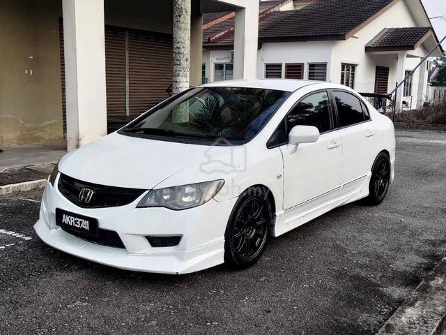 2010 Honda CIVIC 1.8 I-VTEC (A) - 1