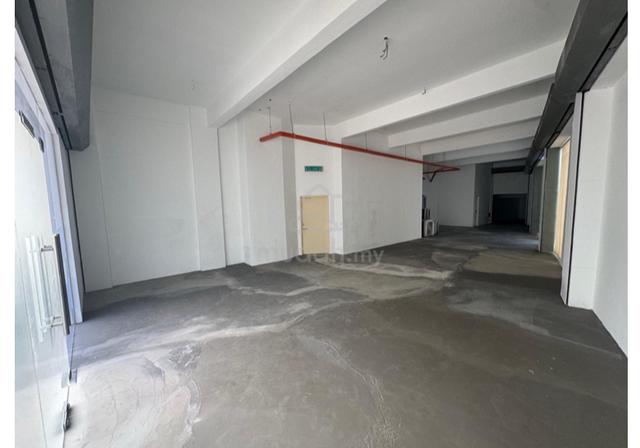 Taipan Business Centre Ground Floor End Lot Shop facing MAINROAD 1