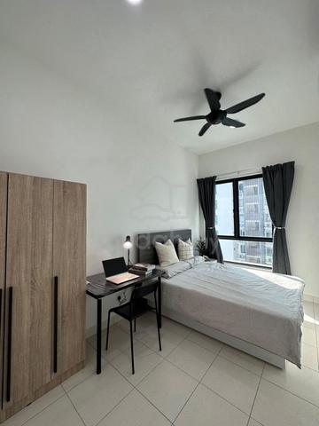 (Room for Rent) Middle Room @ Bayan Lepas 1