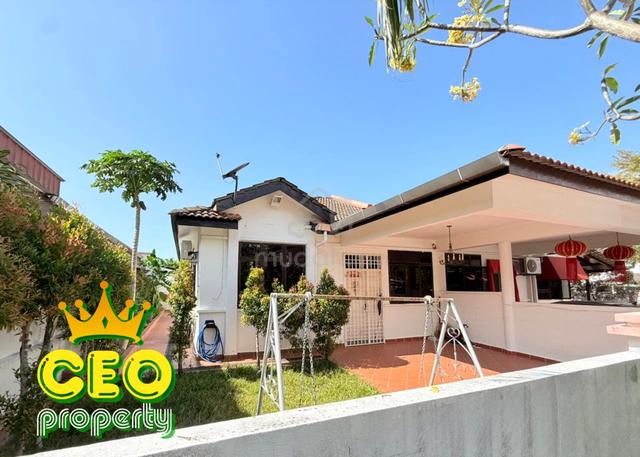 1 Storey Semi-D at Sungai Emas near Mcdonald Batu Ferringgi. 1