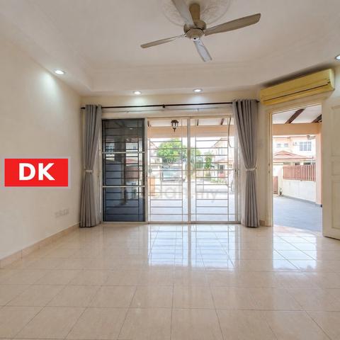 Reno Extended and Fully Tiles Puchong 2 sty House for Sale Putra Prima 1