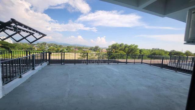 The Light Residences 1