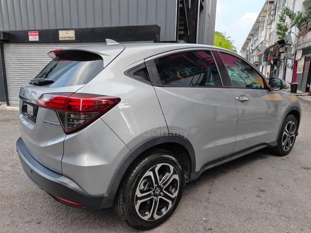 FULL SVC REC 2021 Honda HR-V 1.5 HYBRID FULL LOAN - 4